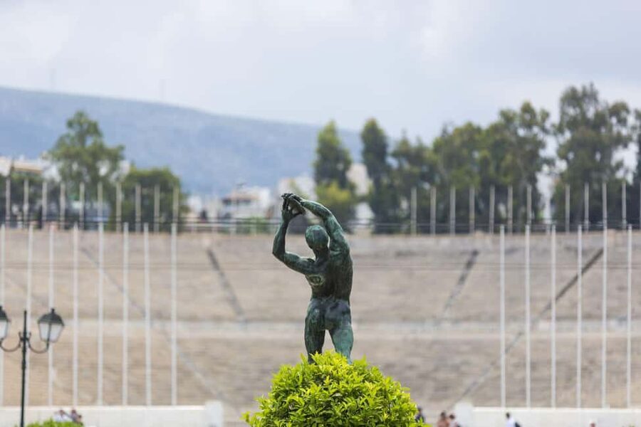 Athens & Temple of Poseidon: Full-Day Small Group Tour - Temple of Zeus, the Tomb of the Unknown Soldier, and quick Athens context