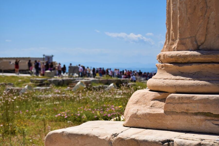 Athens: The Acropolis Guided Walking Tour in German - Price and logistics for a German guided Acropolis walk