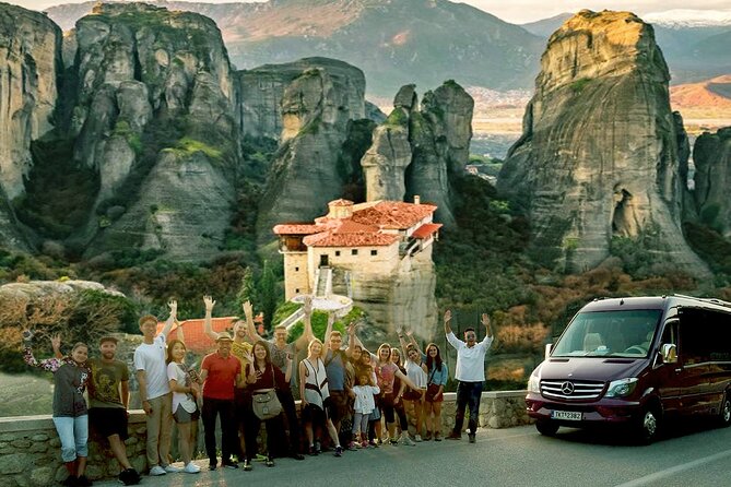 Athens to Meteora Panoramic Day Tour with transfer option - Kalabaka meet-up, mini-bus ride, and how the day flows