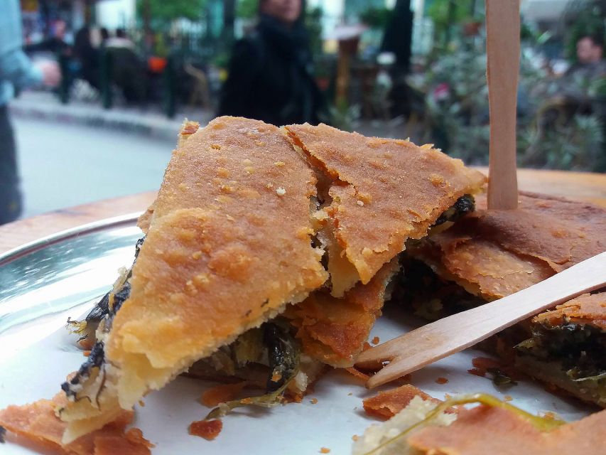 Athens: Traditional Greek food tour in hidden spots - Meeting Point: Start at En Athinas and Get Oriented Fast