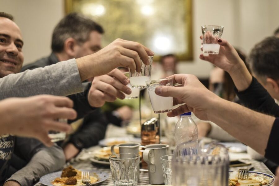 Athens: Ultimate Food Walking Tour with 15 Tastings - A 4-Hour Athens Food Walk That Starts at Syntagma and Ends Near Monastiraki