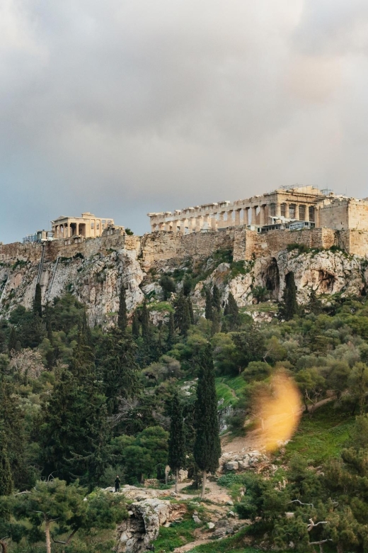 Athens: Wine Tasting with a Sommelier under the Acropolis - Pacing, Group Size, and What to Watch For