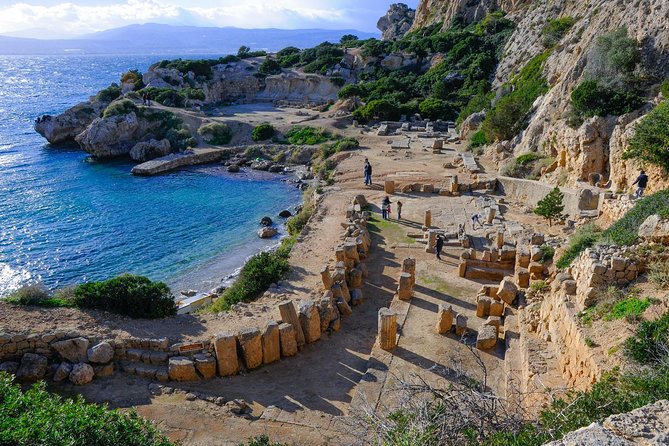 Blue Lake, Sanctuary of Hera, Mycenae, Ancient Corinth, Canal - Corinth Canal and Ancient Diolkos: the engineering stop that sets the stage