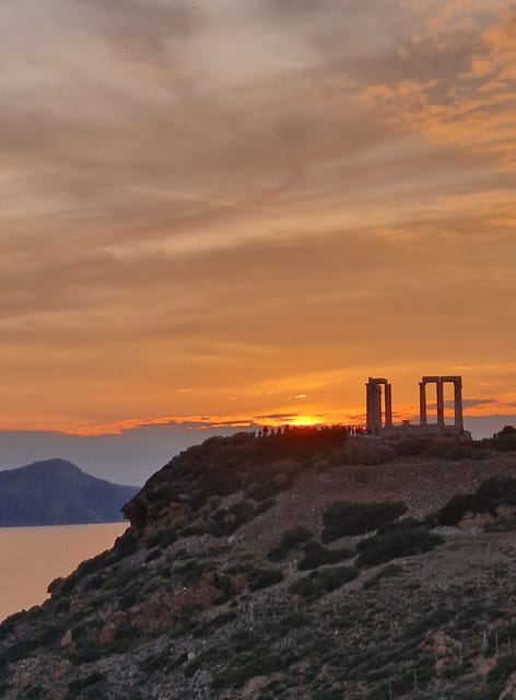 Cape Sounio: Private Sunset Tour to Temple of Poseidon - Lake Vouliagmeni photo stop, quick legs, good contrast