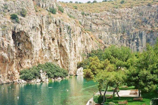 Cape Sounio &Temple of Poseidon Private Half-Day Tour From Athens - How the private ride from Athens sets the tone