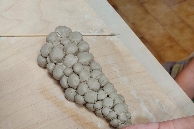 Ceramics Workshops For Kids Only / Artemida - Clay, Firing, and Colors: The Useful Little Lesson