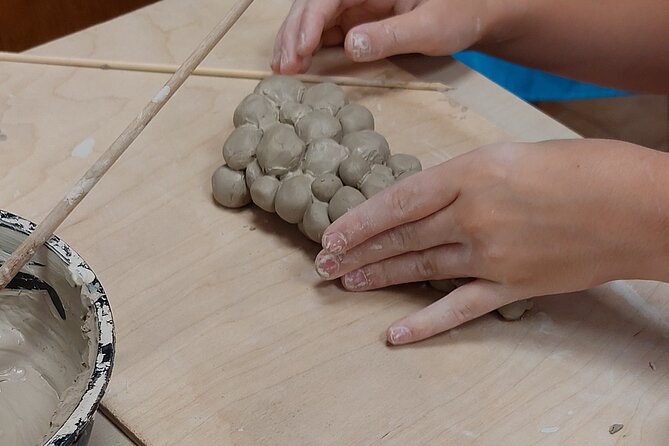 Ceramics Workshops For Kids Only / Artemida - Why the Small Group Size Matters More Than You Think