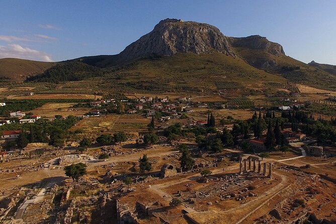 Corinth Canal, Mycenae & Nafplion Premium Tour with Expert Guide - The lunch stop in Mycenae village: plan for a break, not a full feast