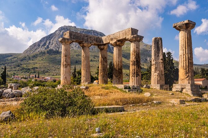 Corinth Canal, Mycenae & Nafplion Premium Tour with Expert Guide - Guides and drivers: why the best days feel organized