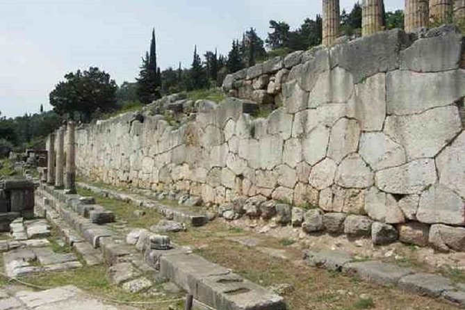 Delphi and Hosios Loukas Monastery Full Day Private Tour - Key highlights worth planning around