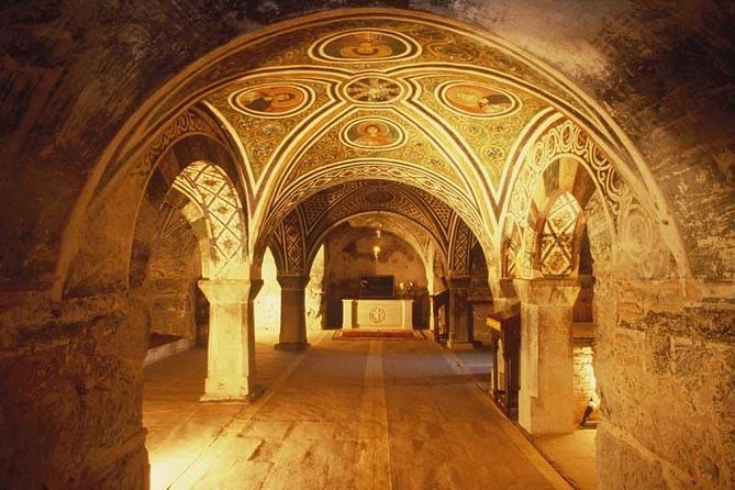 Delphi and Hosios Loukas Monastery Full Day Private Tour - Door-to-door logistics from Athens (and Piraeus)