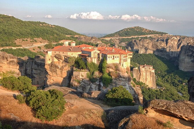 Delphi and Meteora Private Day Trip from Athens including Dinner - Private Athens to Meteora and Delphi: why this day trip works