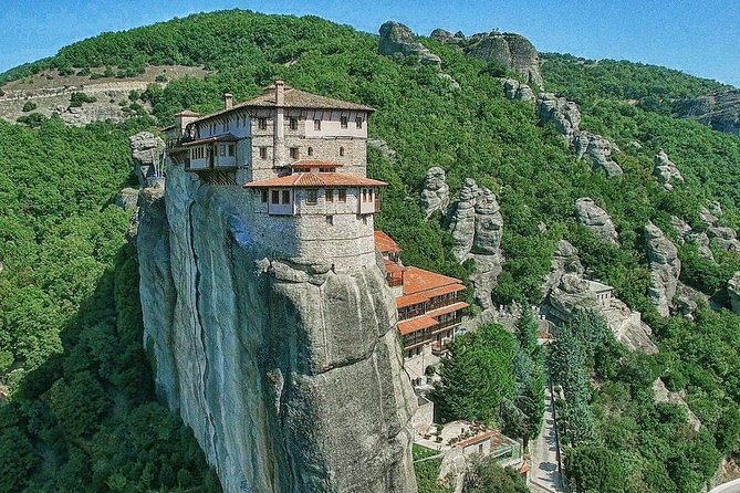 Delphi and Meteora Private Tour (up to 11 people) - Practical tips to keep this two-day trip comfortable