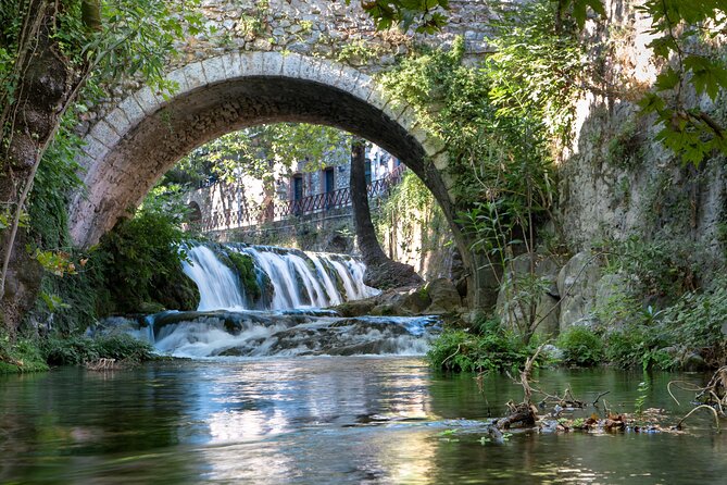 Delphi, Arachova and Levadia Krya Springs, Private Day Tour - Lunch in Delphi and the Corinthian Gulf view