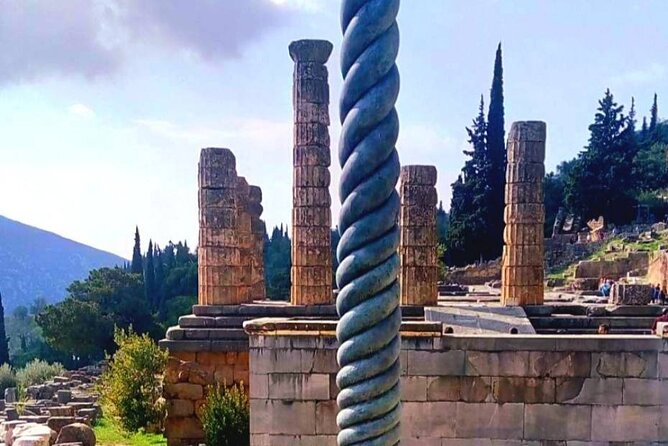 Delphi Arachova & Monast. Hosios Loukas from Athens Private Tour - Key things to know before you go