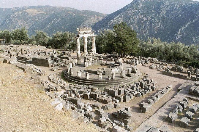 Delphi Full Day Private Tour: Temple of Apollo, Museum, Navel of Earth & Oracle - Temple of Apollo, Navel of Earth, and Delphi Ancient Town Basics You’ll Actually Use