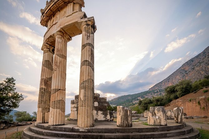 Delphi Full Day Private Trip From Athens With Lunch Overlooking the Sea - Who This Private Delphi Day Trip Suits Best