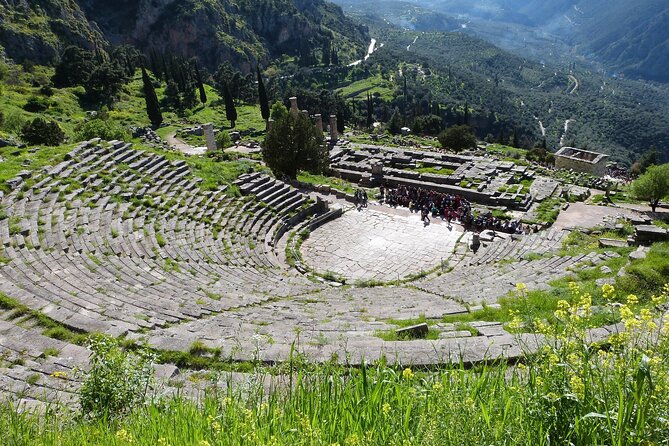 Delphi One Day Trip from Athens - Arachova: quick mountain stop, then back to Athens