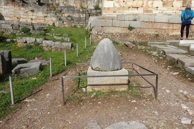 Delphi with Professional English Guide and Transportation - Delphi Ancient Town: Oracle Area and the Museum, in a Limited Time Window