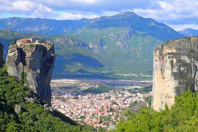 Explore Central Greece with an affordable 2 days tour to Meteora - Day 2 in Meteora: Great Meteoron first, then the other monasteries