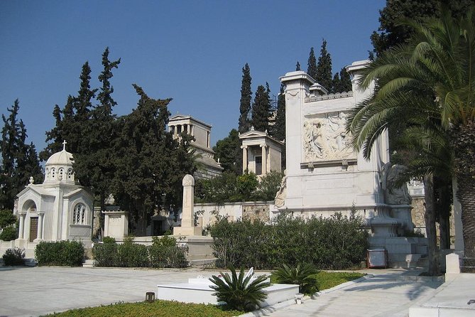 First Cemetery of Athens Walking Tour - Meeting point, shoes, and the kind of traveler this suits