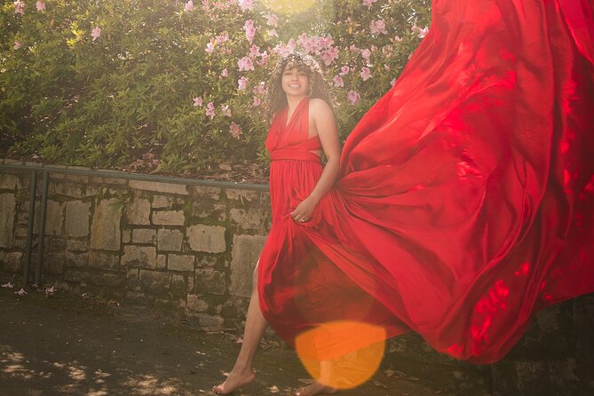 FLYING DRESS Photoshoot in Athens - Greece - Photographer Thomas and the Posing Coaching That Makes Photos Look Easy