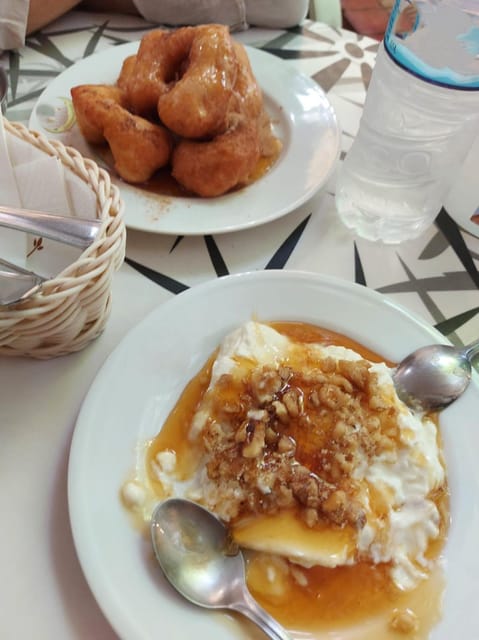Food Tour evenings and Sundays - Meeting at GOGO ELECTRIC, then learning Athens by taste