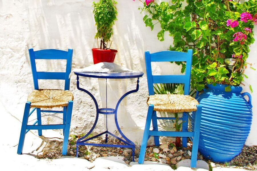From Athens: 2-Day Trip to Santorini with Accommodation - Hotel reality: what you are paying for (and what you are not)