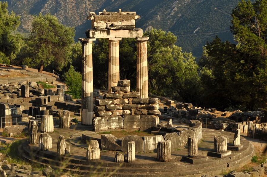 From Athens: 4-Days Classical Tour with Meteora - A 4-day Greek classics sweep, from Corinth Canal to Meteora
