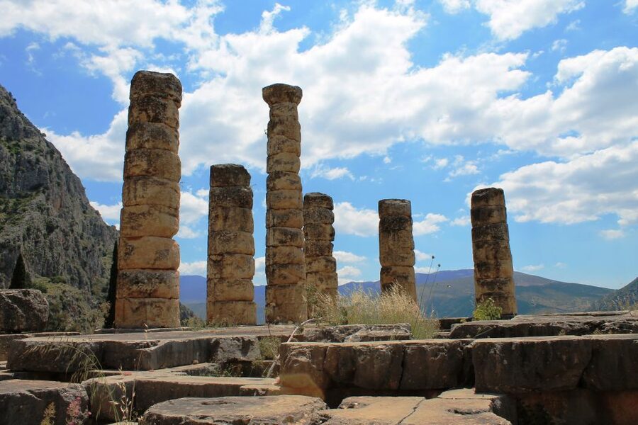 From Athens: 4-Days Classical Tour with Meteora - Day 2 at Olympia and Delphi: torch-lit rituals and the Rion-Antirion bridge