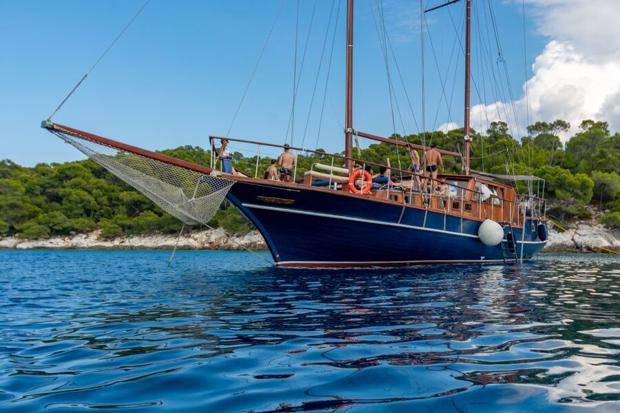 From Athens: Aegina, Agistri and Metopi Day Cruise w/ Lunch - Agistri Island: beach time, shopping, and a bike option if you want more speed