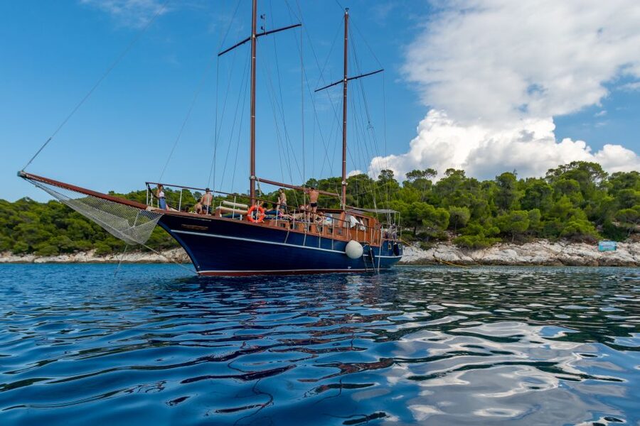 From Athens: Aegina, Agistri and Metopi Day Cruise w/ Lunch - Who this day cruise fits best, and who should think twice