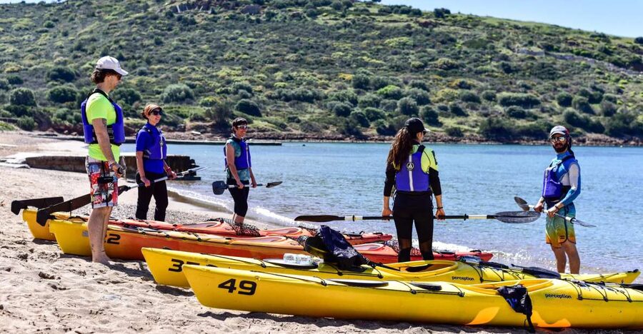 From Athens: Cape Sounion Guided Kayaking Tour with Lunch - Who this kayaking day trip fits best (and who should skip it)