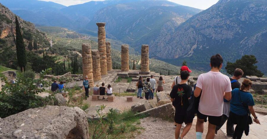 From Athens: Day Tour to Delphi - From Athens to Delphi in one long, well-planned day