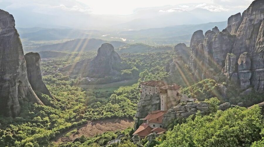 From Athens: Delphi and Meteora 2-Day Tour with Hotel - Who should book this tour, and who should skip it