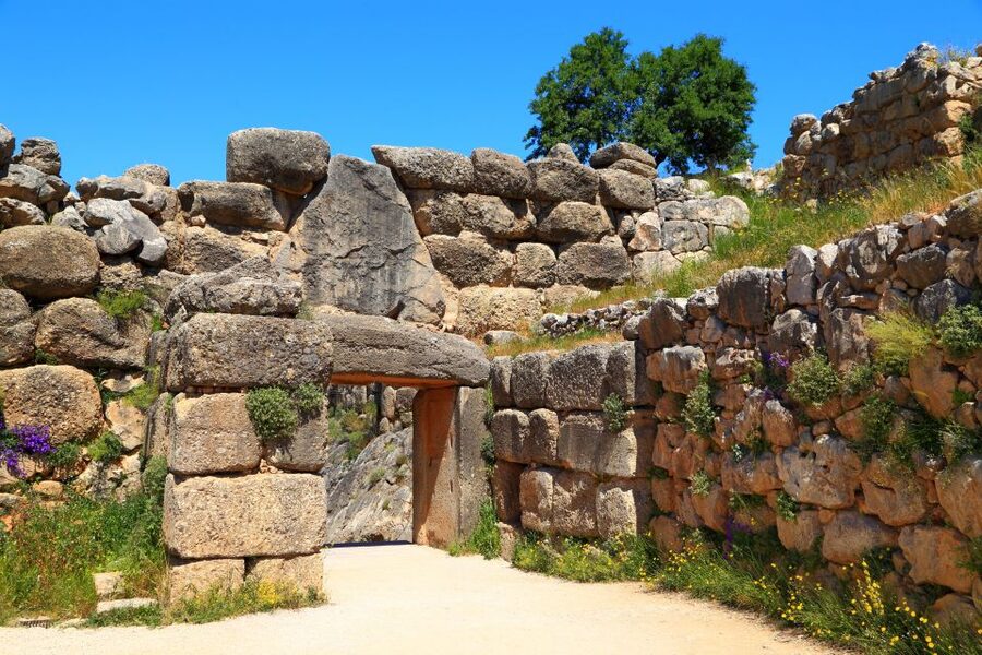 From Athens: Explore Ancient Greece 4-Day Tour - Hotels, breakfasts, and dinners: where the included value shows up