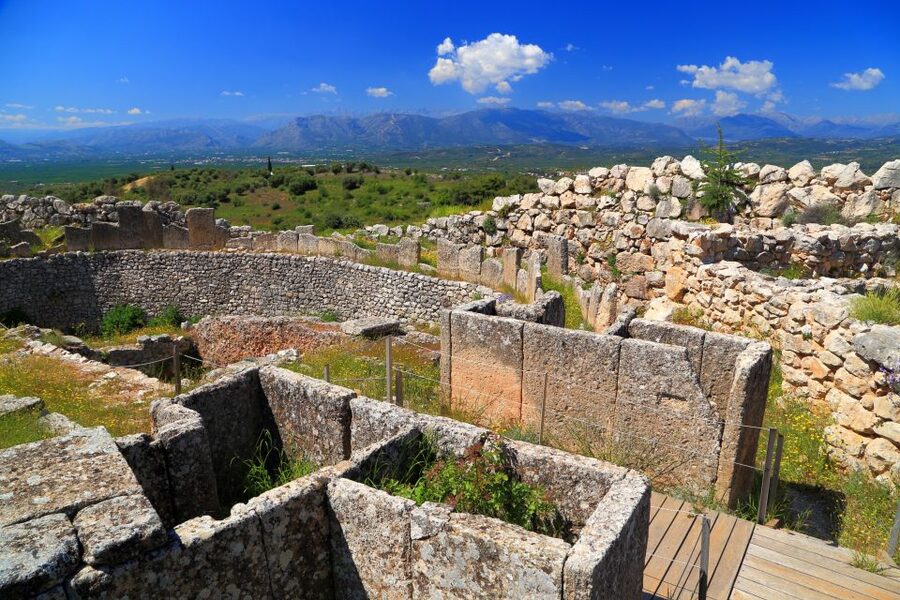 From Athens: Explore Ancient Greece 4-Day Tour - Guide and driver impact: what makes the difference on a tight schedule