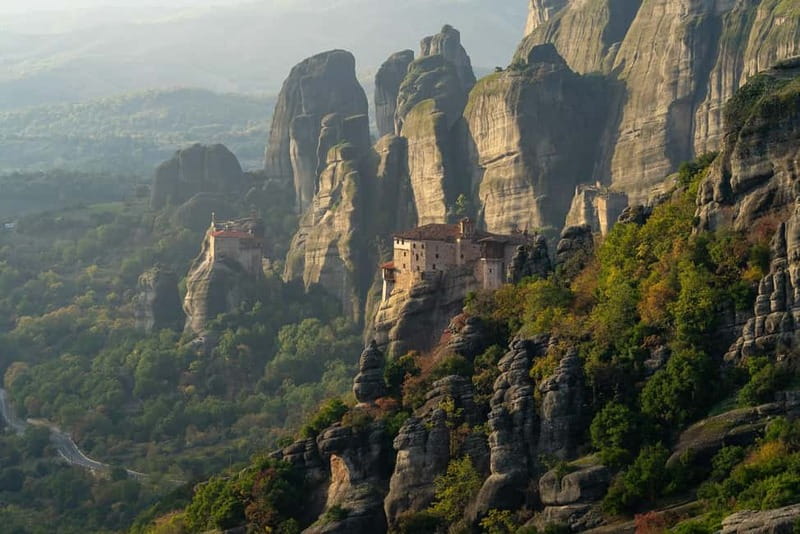 From Athens: Meteora Caves & Monasteries Day Trip by Train - The day schedule from Athens, including the Paleofarsalos bus switch
