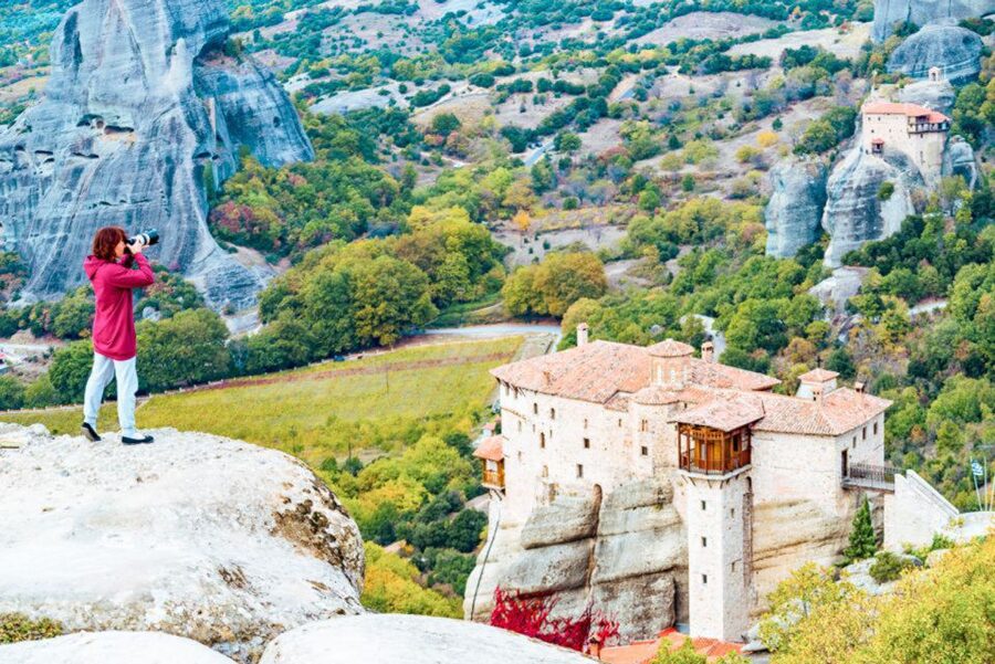 From Athens: Meteora Private Day Trip with Transfer - Four Hours With a Local Expert: What You’re Really Learning