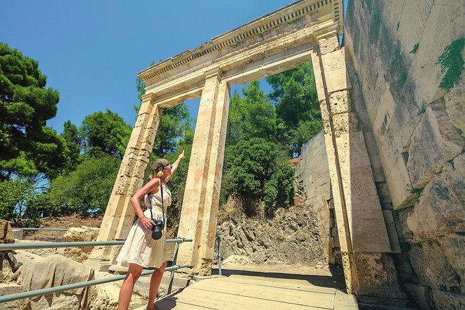 From Athens: Small-Group Mycenae, Epidaurus & Nafplio Trip - Nafplio by the water: lunch freedom, Venetian charm, and castle choices