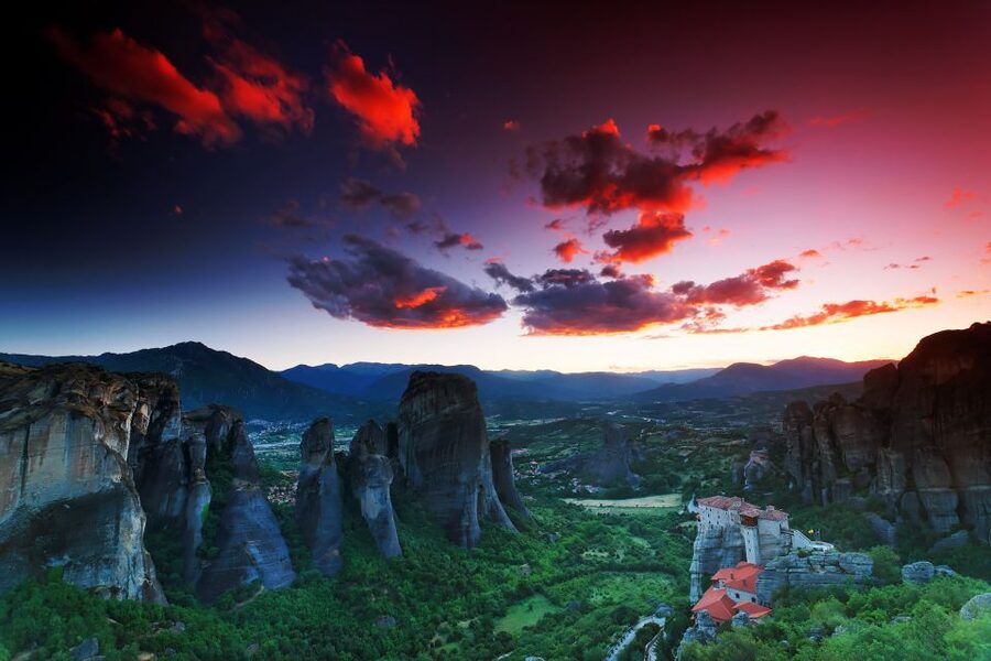 From Athens: Two-Day Guided Tour to Meteora - Pace, group size, and the free-time question