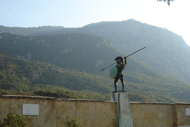 Full Day Tour to Meteora and Thermopylae Including Dinner - The ride back to Athens includes dinner, not just leftovers