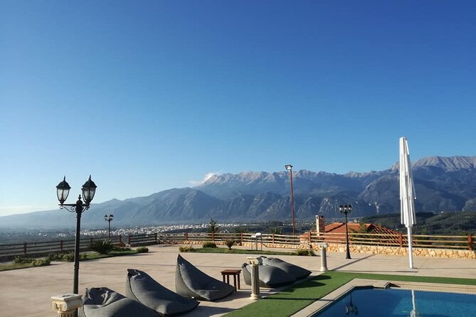 Glorious Sparta & Mystras Private Sightseeing - Lunch in the Mystras village: where to refuel during a long day