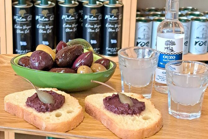 Greek Olives and Olive Oil Tasting in Athens - Your 30-minute tasting menu, what each bite actually does