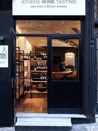 Guided Gin tasting experience in Athens with Snacks - Small Group Size Means You Actually Get Answers