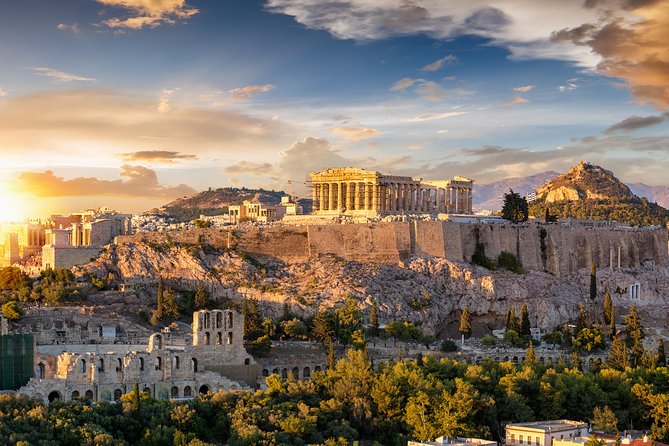 Half Day Athens Sightseeing Tour with Acropolis Museum - Syntagma Square, guards in colorful uniforms, and the big-name landmarks