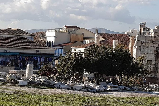 Highlights and Hidden Gems in Athens Walking Tour - Ending at Monastiraki: Easy Next Steps for Food and Transport