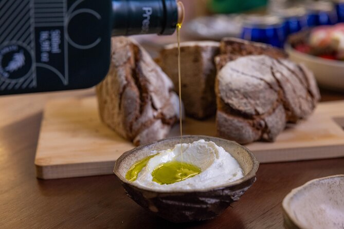 Keramikos Olive Oil Experience & Walking Tour - Lunch Pairing: Greek Plates That Show Olive Oil’s Real Job