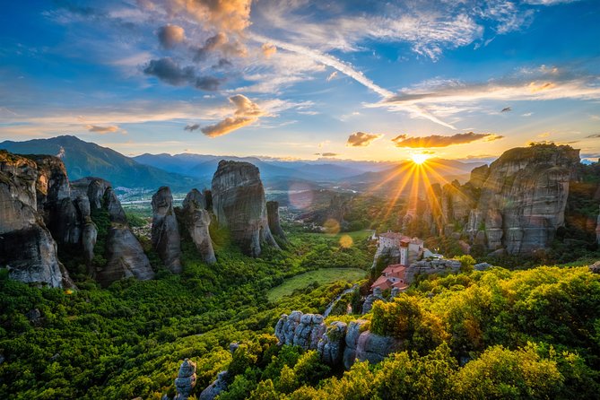 Mercedes Private Tour to Meteora, Delphi and Thermopylae - Delphi Archaeological Museum: Apollo’s Sanctuary, in Real Time