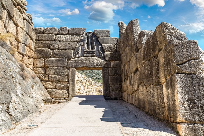 Mercedes Private Tour to Nafplio, Nemea wine tasting and Mycenae - Nafplio old town: romance without the long drive